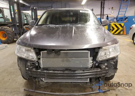 2019 Dodge Journey Se from USA, damaged, VIN 3C4PDCAB6KT751470